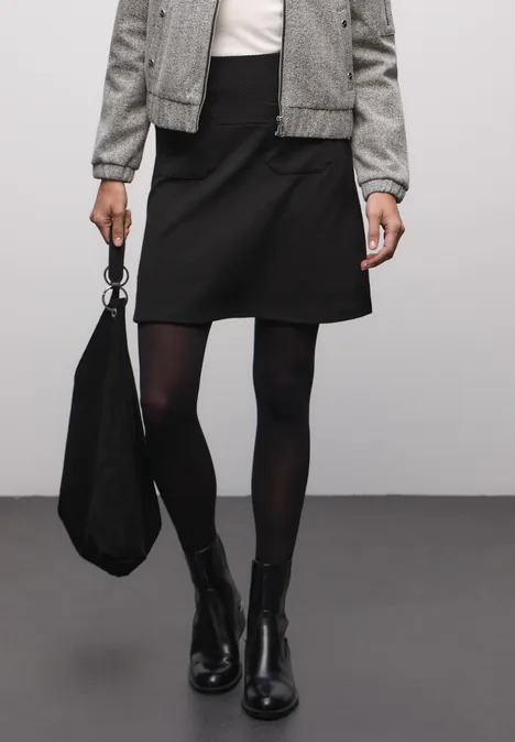 Jupe avec structure Black