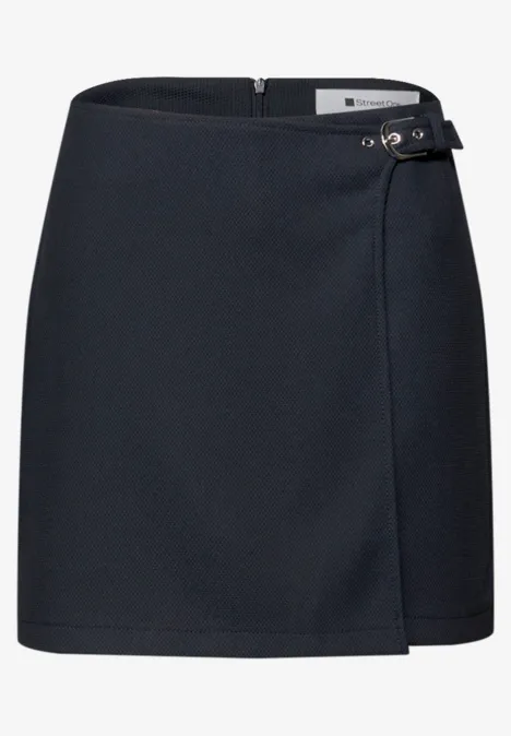 Knielange skort met gesp shadowed navy
