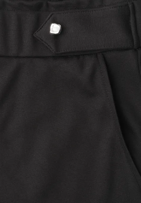 Knielanger Rock mit Knopfdetails Black Schwarze Hose mit Bund, Gürtelschlaufe, Knopf und seitlicher Tasche.