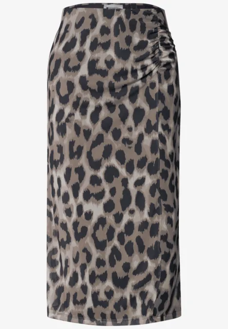 Midirok van mesh met print timeless beige Elegante midirok met luipaardprint, hoge taille, slanke pasvorm met zijdrapering.