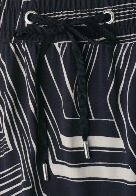 Midirock mit Elastikbund und Print darkest blue Schwarze Hose mit weißem geometrischem Muster und schwarzem Kordelzug