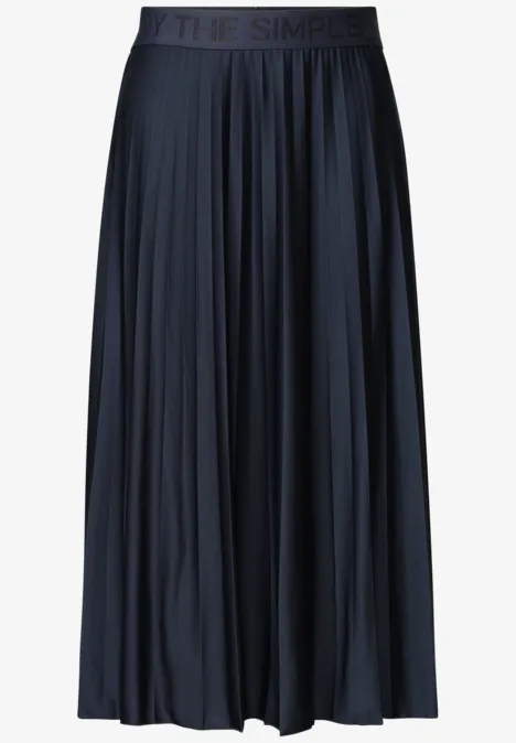 Lange zwarte geplooide rok met elastische tailleband