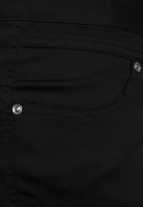 Casual Fit Hose in Unifarbe Black