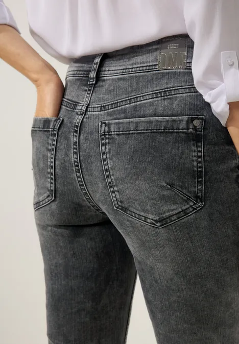 Graue Slim Fit Jeans authentic dark grey wash