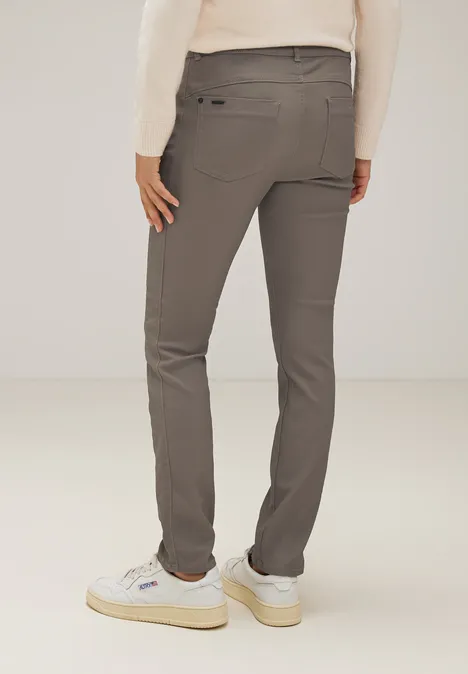 Coating Slim Fit Hose shiny sandy mocca