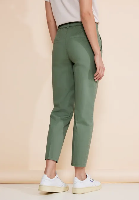 Casual Fit Chinohose dry salvia green