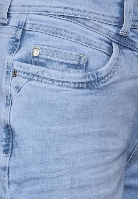 High Waist Jeans super light blue washed
