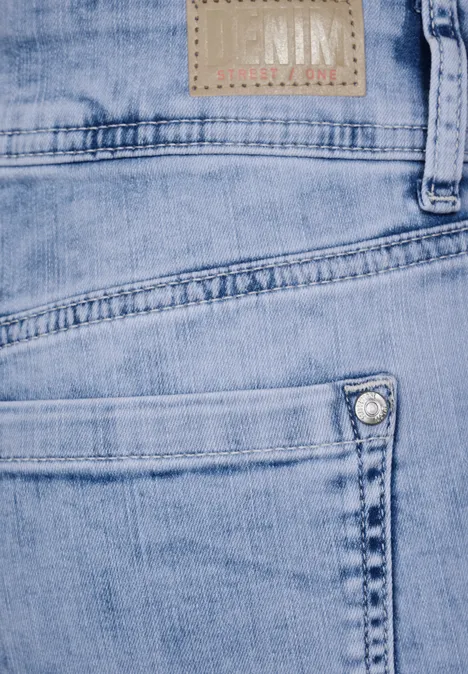 Slim Fit indigo Jeans heavy indigo bleach