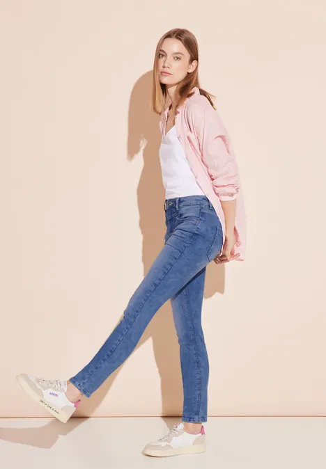 Slim Fit Jeans light blue random wash