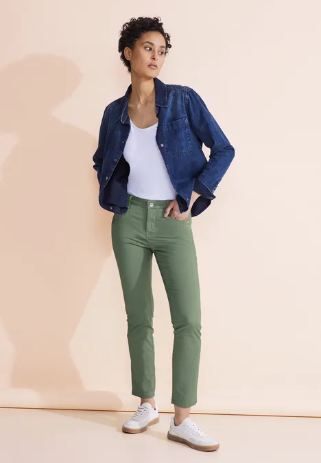 Casual Fit Twill Hose dry salvia green