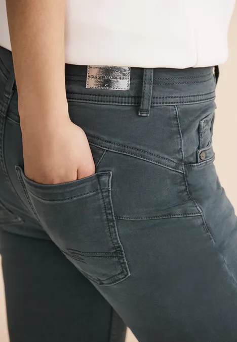 Free-to-move jeans dull green washed