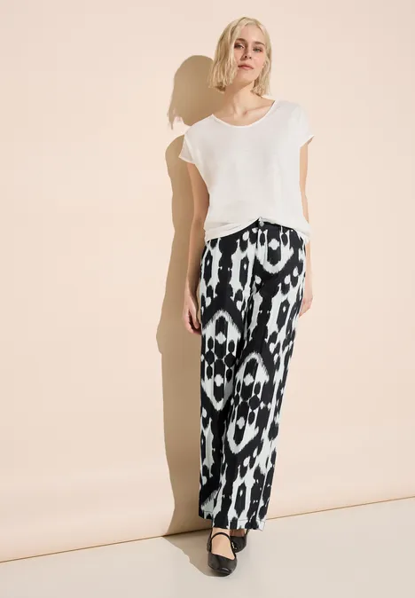 Leinenhose mit Print Black