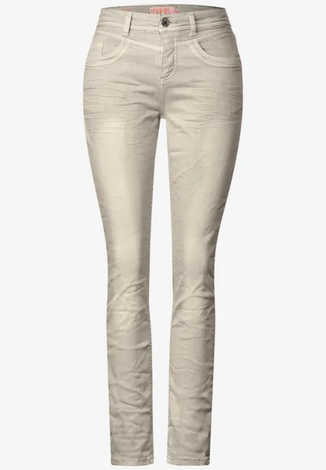 Jean coloré coupe classique soft sand washed