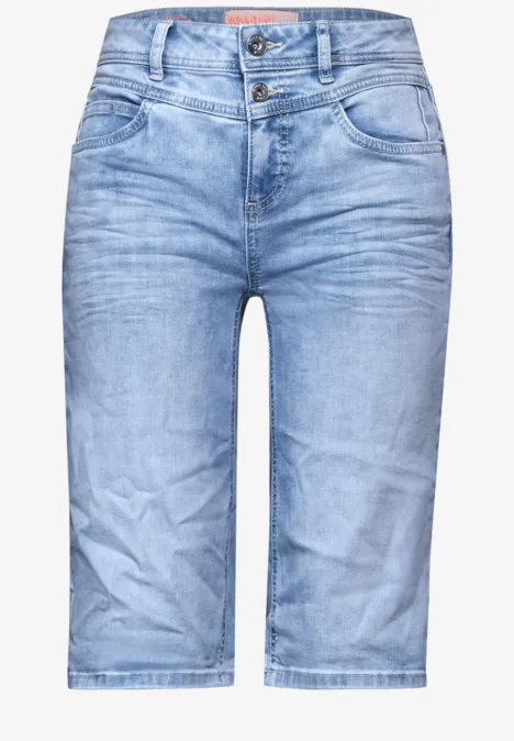 Casual Fit Jeans Shorts super light blue washed