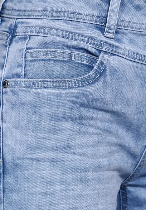 Casual Fit Jeans Shorts super light blue washed