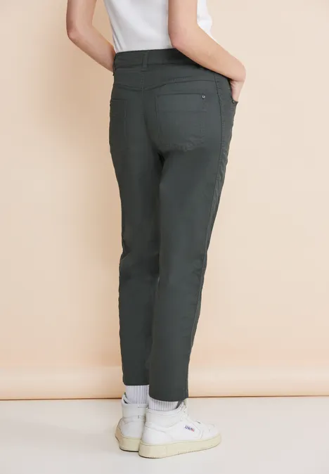 Casual Fit Cargohose marshy green