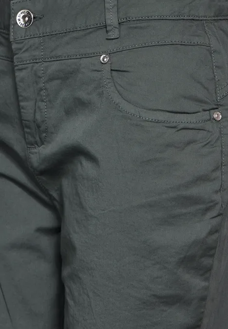 Casual Fit Twill Hose marshy green