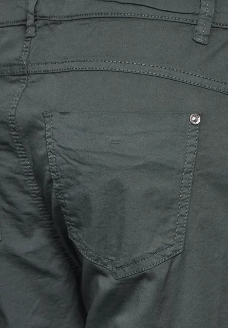 Casual Fit Twill Hose marshy green