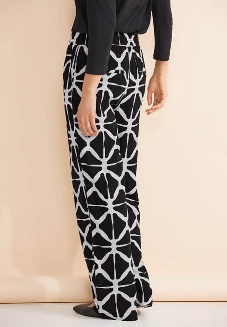 Loose Fit Print Hose Black