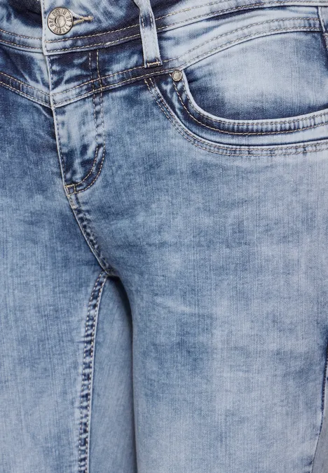 Slim Fit Jeans light blue random wash