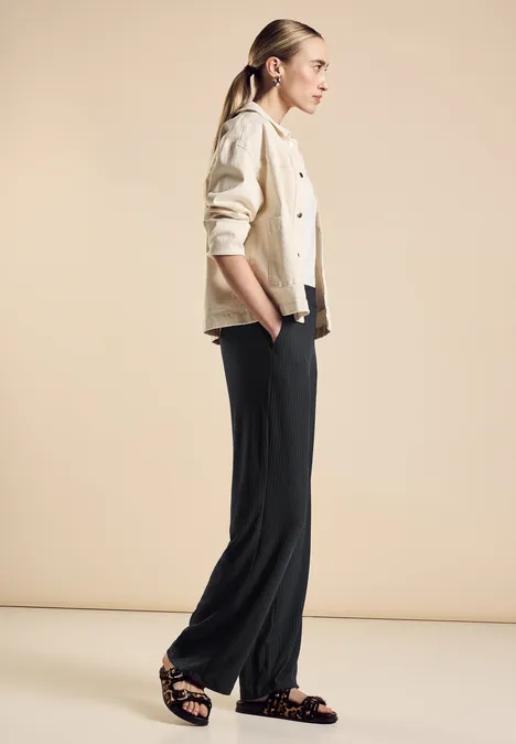 Hose im Casual Fit Black