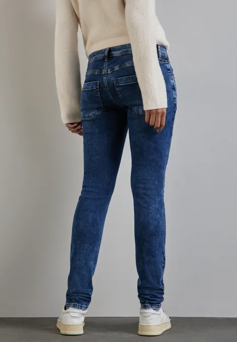 Jeans im Slim Fit mid blue washed