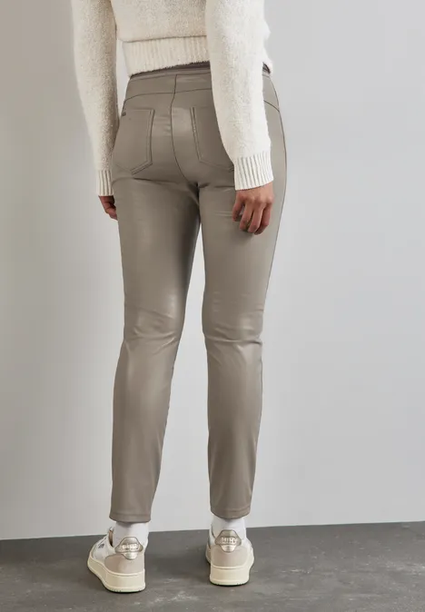 Beschichtete Hose driftwood beige