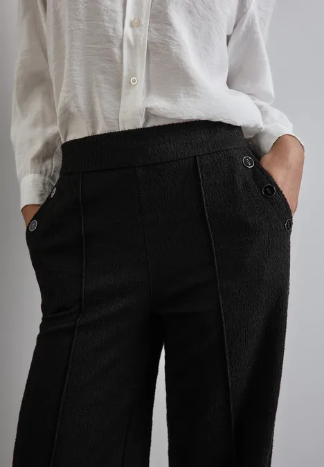Bouclé Hose Black