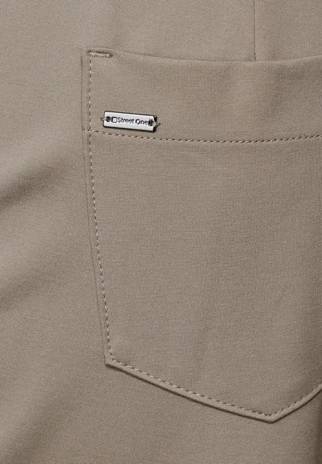 Bootcut Hose driftwood beige