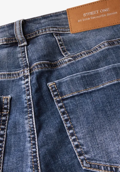 Jeans im Slim Fit Mid Blue Wash