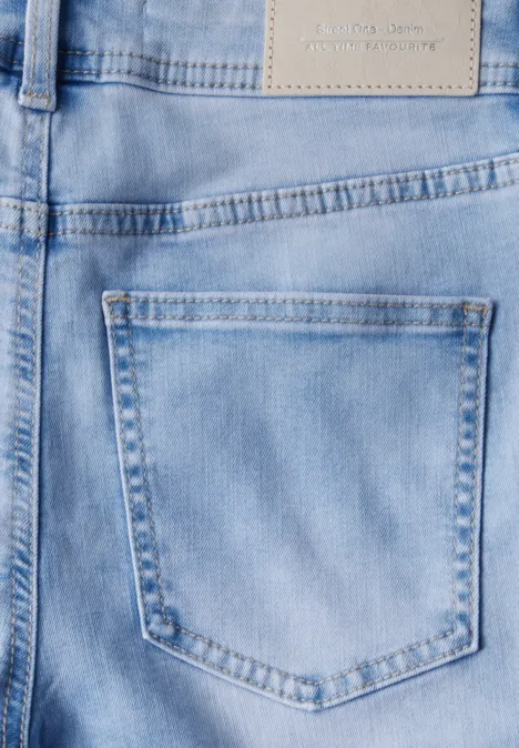 Bermuda Jeans Light Blue Random Washed