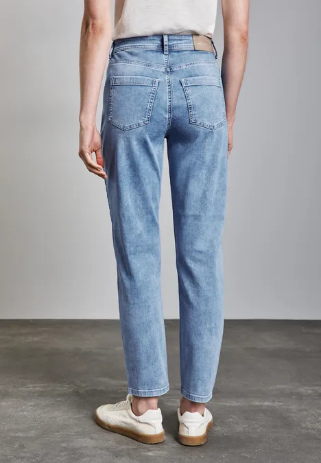 Jeans im Loose Fit Light blue washed