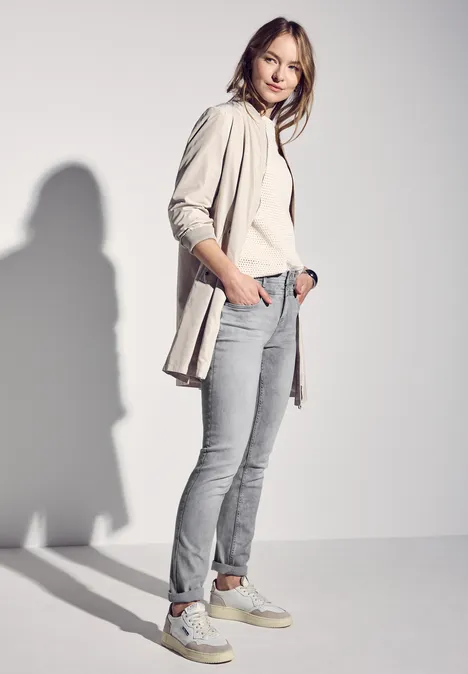 Jeans im Casual Fit Ice grey wash