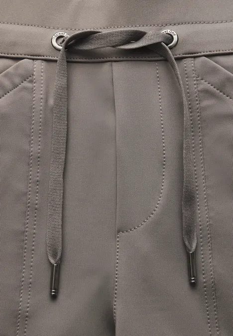 Hose im Loose Fit ashen maple beige