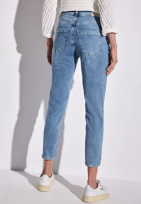 Jeans im Loose Fit Light blue washed