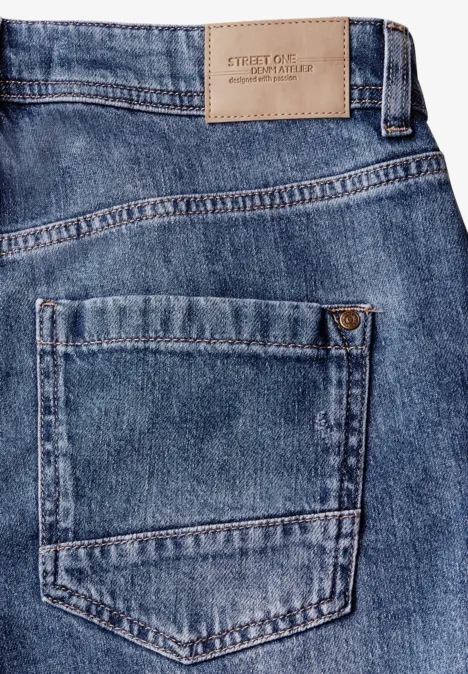 Jeans im Loose Fit Medium Blue tint