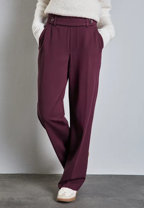 Straight Leg Hose mulberry red