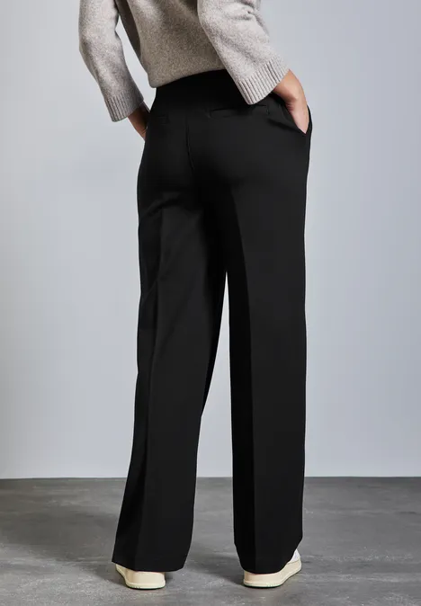Straight Leg Hose Black