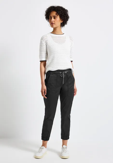 Hose im Loose Fit Black