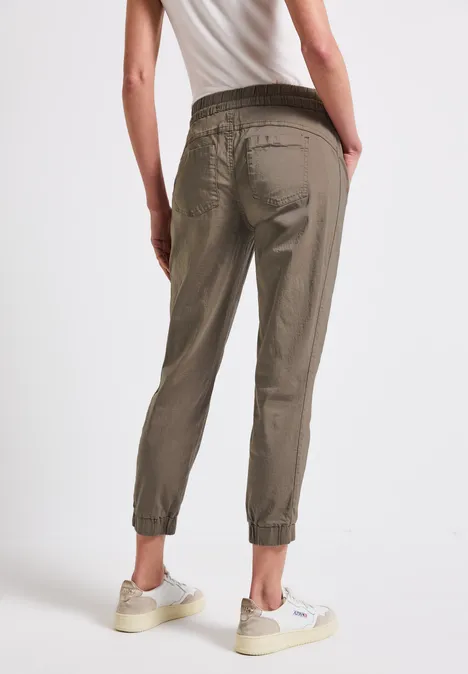 Hose im Loose Fit stone brown