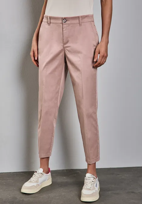 Zachte keperstof chino dusty petal rose