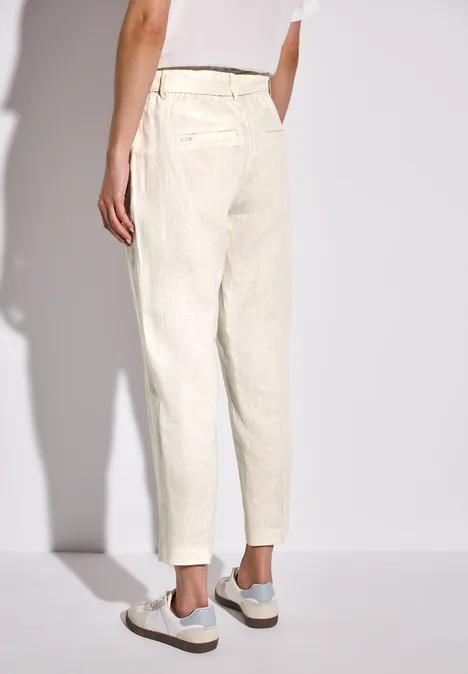 Leinen-Chino mit Gürtel moonstone sand