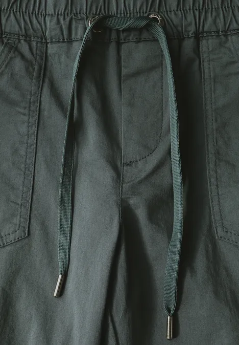 Hose im Loose Fit marshy green
