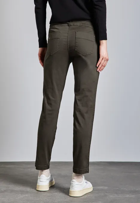 Hose mit Tape-Details muddy brown