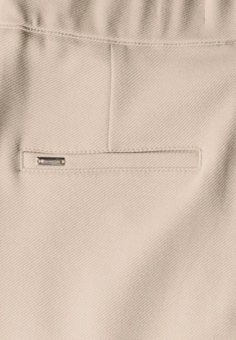Straight Leg Hose barley beige