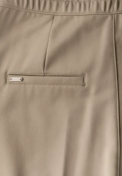 Straight Leg Hose safari beige