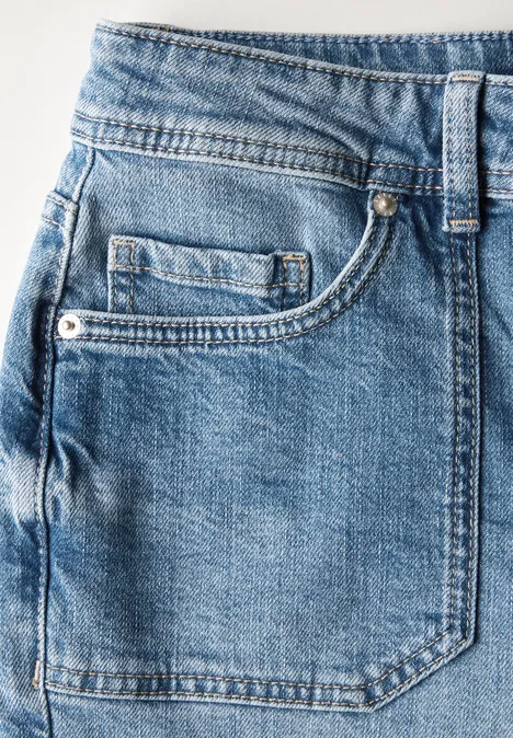 Straight Leg Jeans light blue authentic wash
