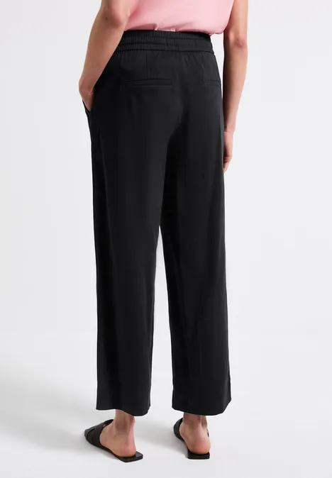 Straight Leg Hose Black