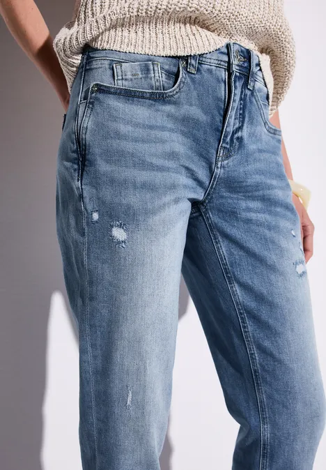 Jeans im Destroyed Look Light Blue Destroy wash