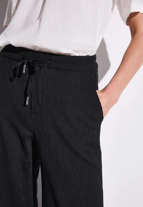 Wide Leg Hose mit Struktur Black